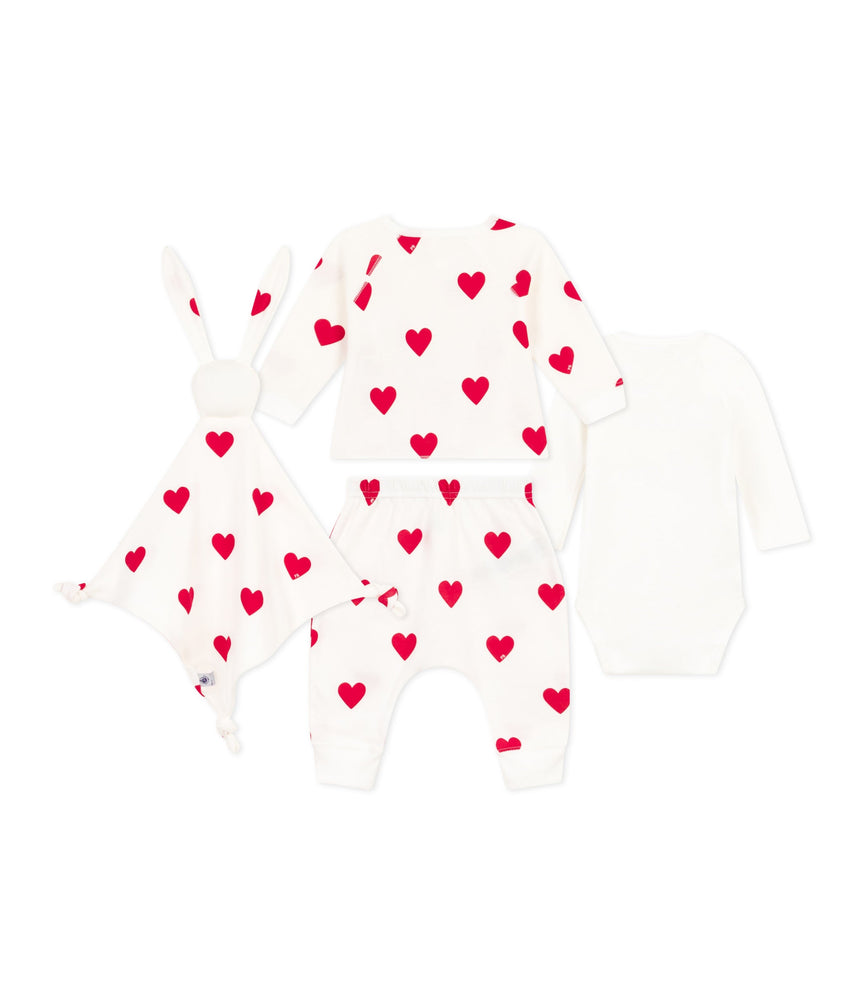 NEWBORN BABY HEART PATTERNED GIFT SET