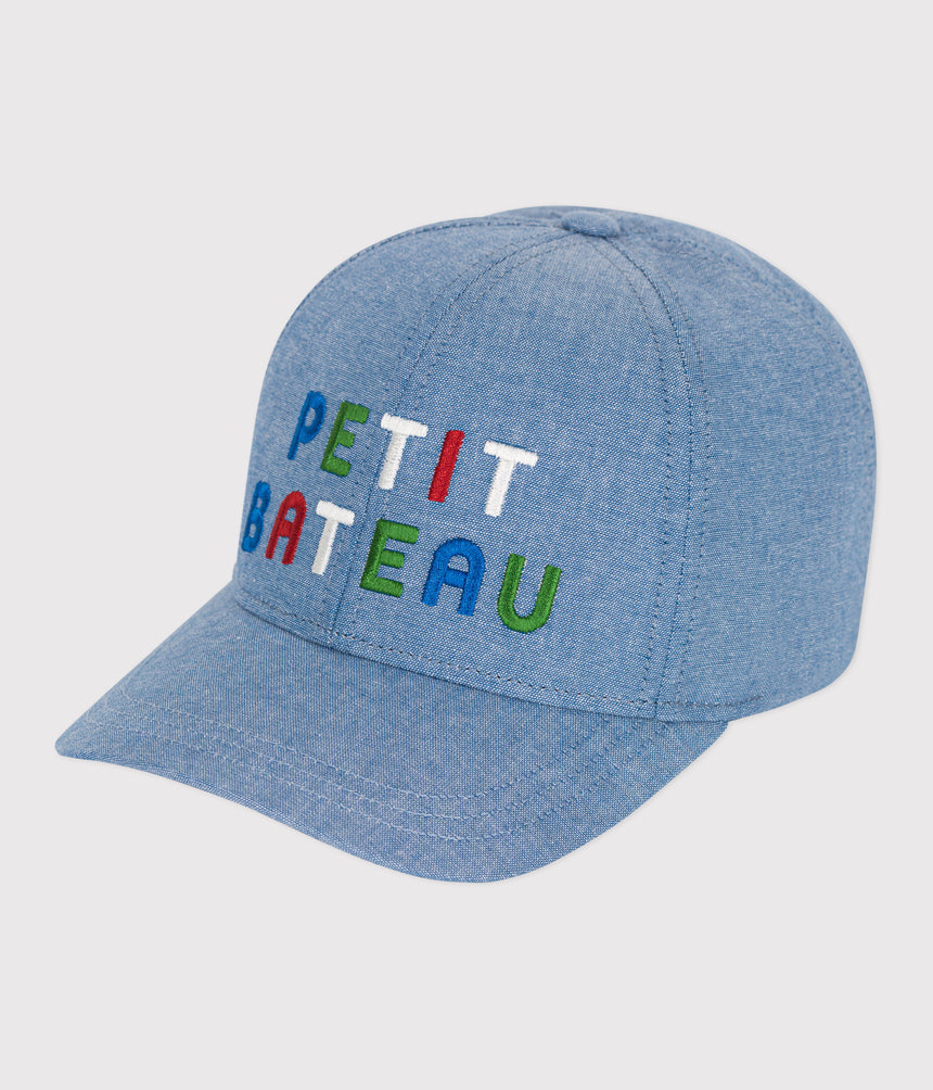CHILDREN'S PETIT BATEAU CAP IN LIGHT-COLOURED DENIM