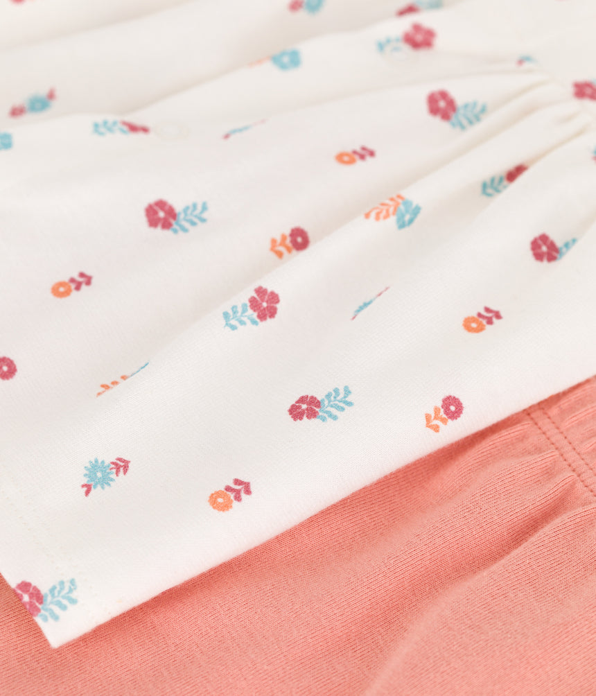 NEWBORN BABIES' TWO-PIECE COTTON SET WITH A RUFFLED BLOUSE