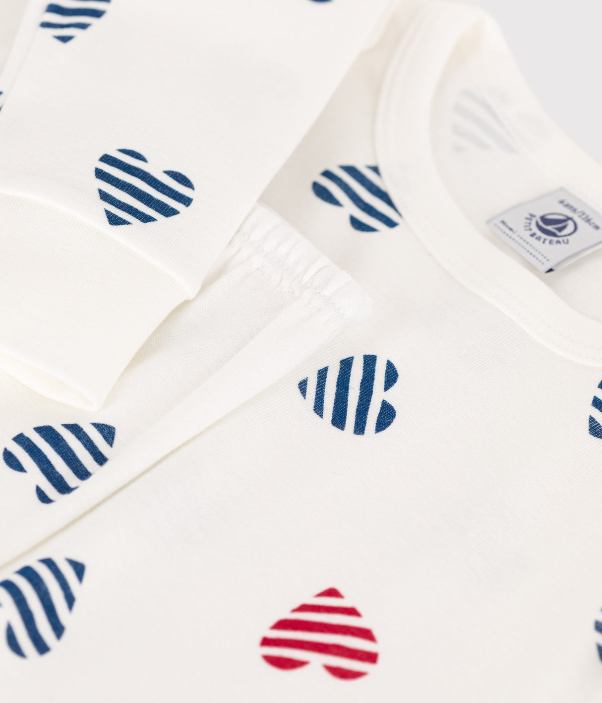 CHILDREN'S LONG-SLEEVED HEART PRINT COTTON PYJAMAS