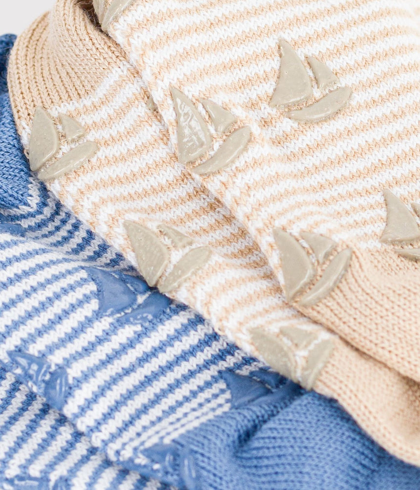 TWO PAIRS OF BABIES' COTTON SOCKS WITH SLIP-RESISTANT SOLES