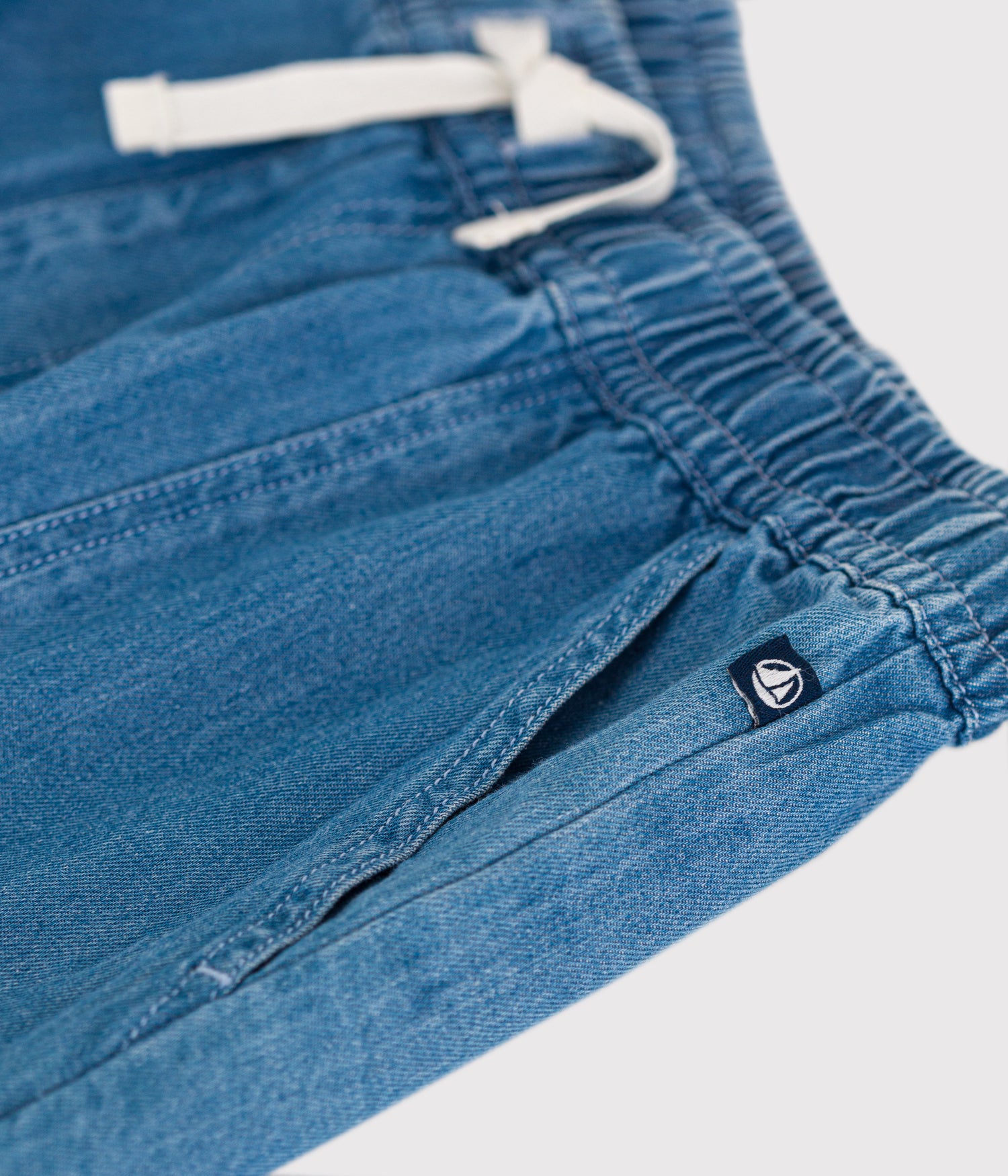 BOYS' LIGHT DENIM SHORTS BOYS' LIGHT DENIM SHORTS