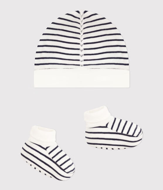 BABIES' BRETON BONNET AND BOOTEES SET BABIES' BRETON BONNET AND BOOTEES SET