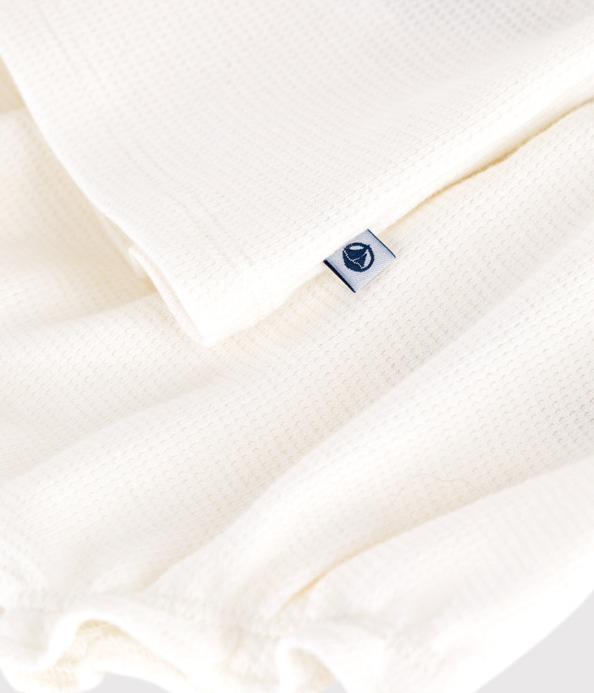 BABIES SHORT - SLEVEED WHITE HONEYCOMB DRESS AND BLOOMERS