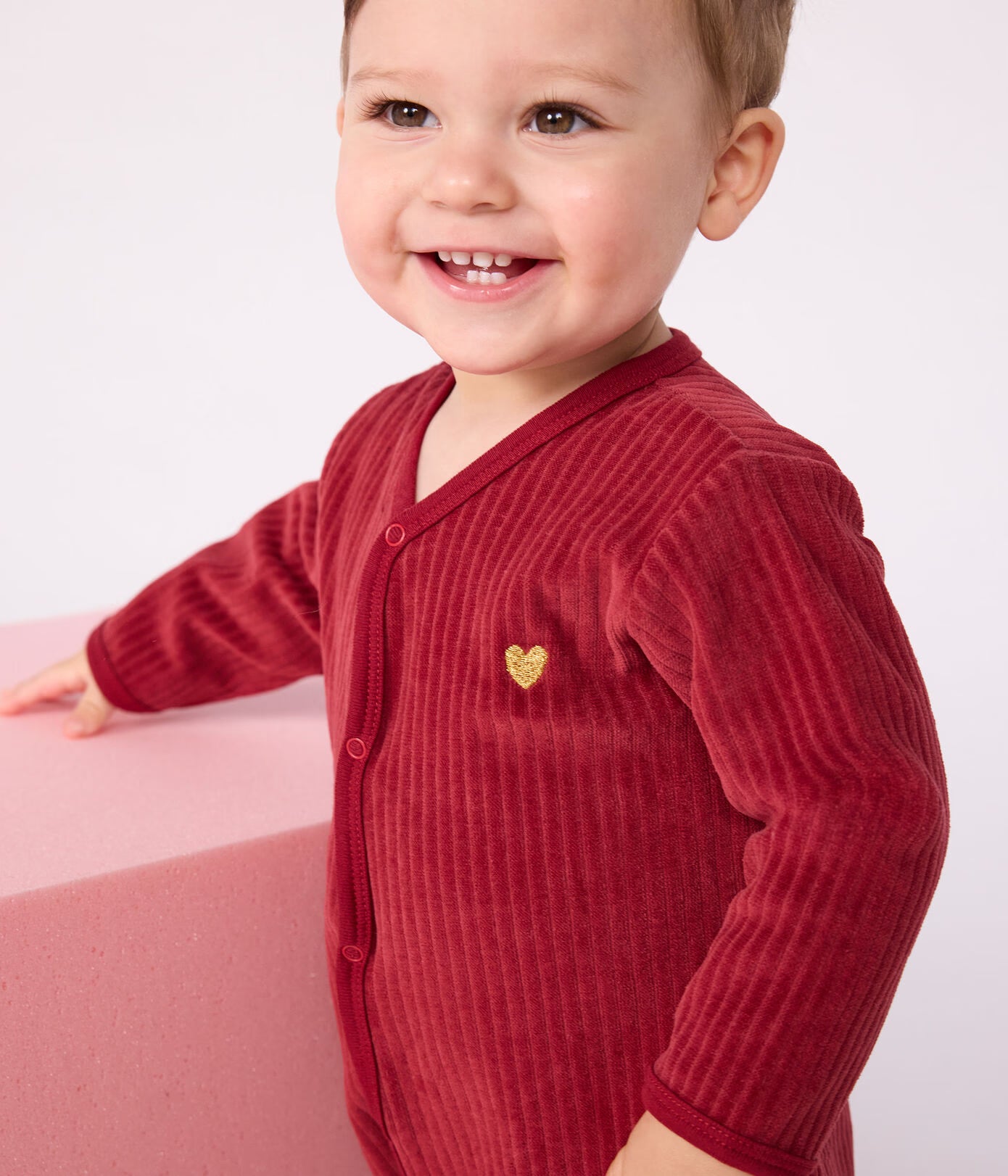 BABIES' PLAIN VELOUR PYJAMA SUIT BABIES' PLAIN VELOUR PYJAMA SUIT