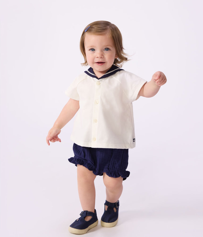 BABIES' 2-PIECE COTTON OUTFIT, THE T-SHIRT TOP HAS A SAILOR COLLAR