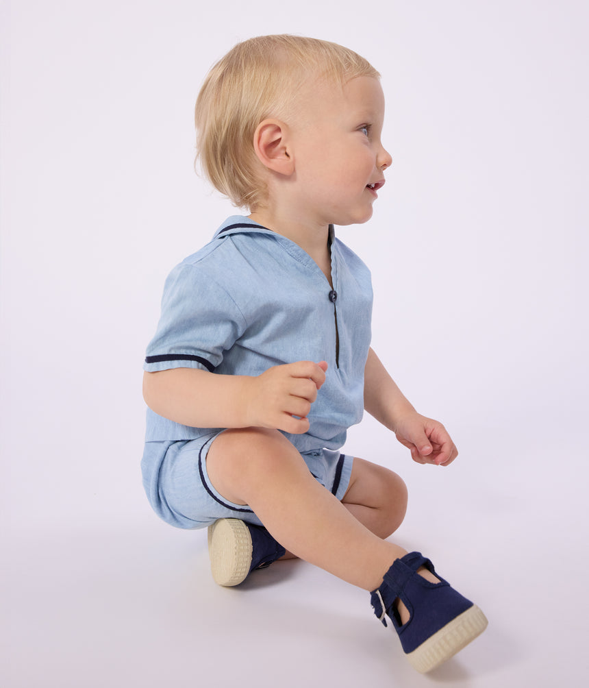 BABIES' 2-PIECE SET IN CHAMBRAY INCLUDING A T-SHIRT WITH A SAILOR COLLAR