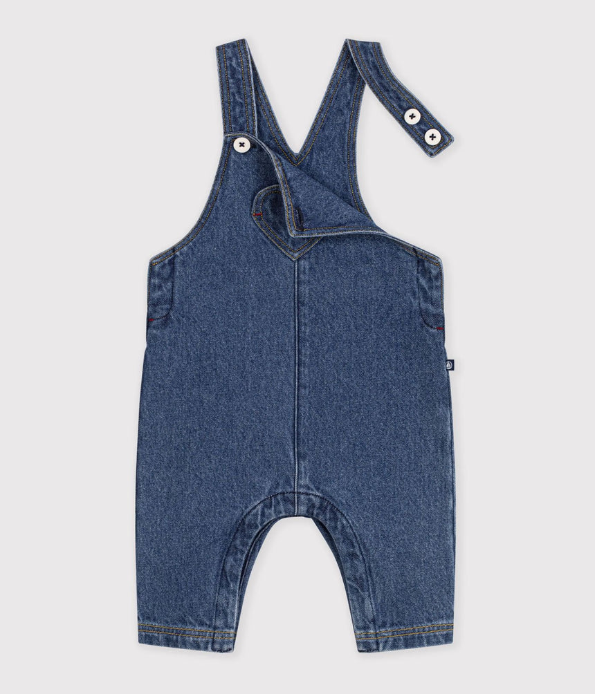 BABIES' LONG-LEG DENIM DUNGAREES WITH A HEART-SHAPED POCKET